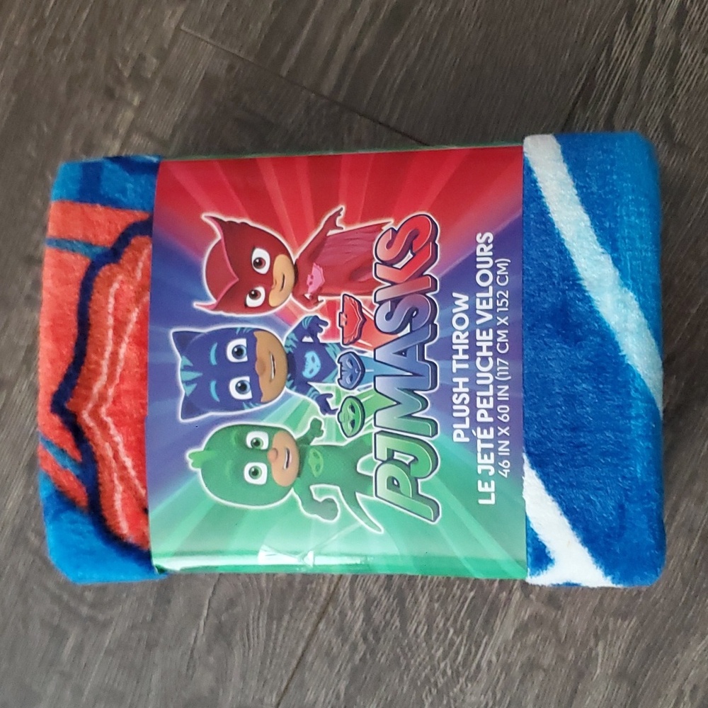 PJ MASKS Plush Throw - Brand New 46IN X 60IN - Soft, Warm and cuddly